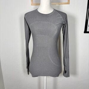 Gray Lululemon Long Sleeve Top